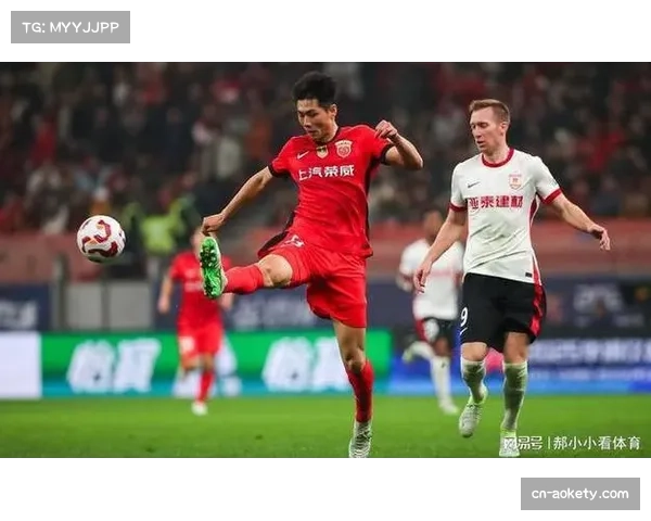 巴尔加斯训练表现获教练组肯定 墨西哥小将等待出场机会