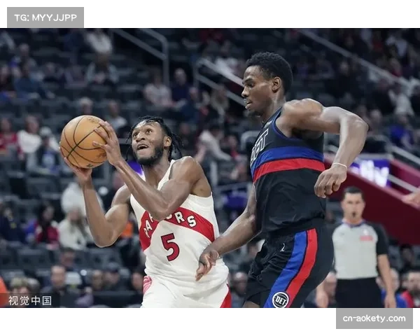 杜伦30分13篮板命中率80% 活塞内线终结效率惊人